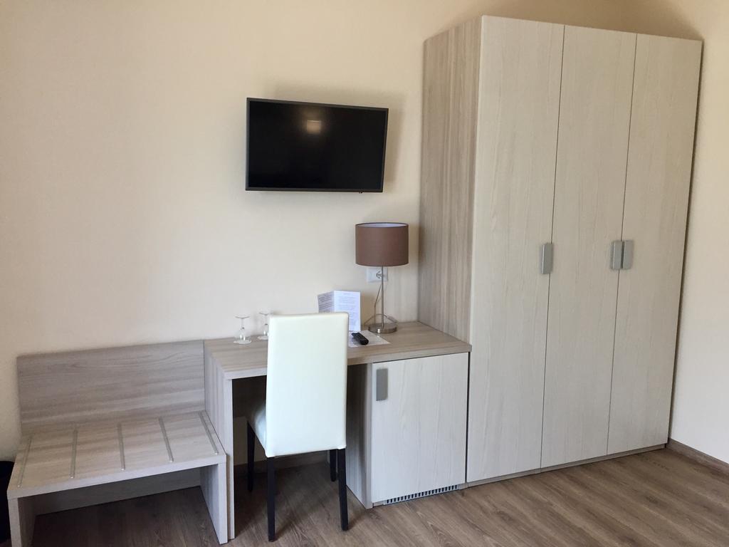 Hotel Mercedes 3*
